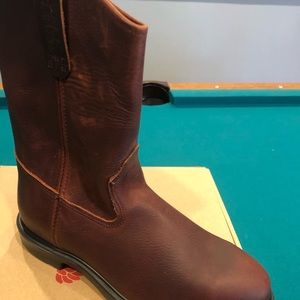Men’s leather Red Wing steel toe boots NWB